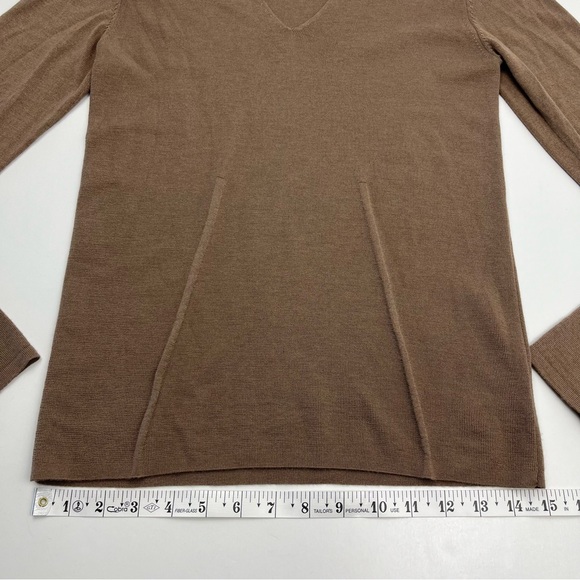 Akris V-Neck Cashmere Silk Sweater Top Shirt Womens Size 6 Light Brown Tan *FLAW - Picture 9 of 11